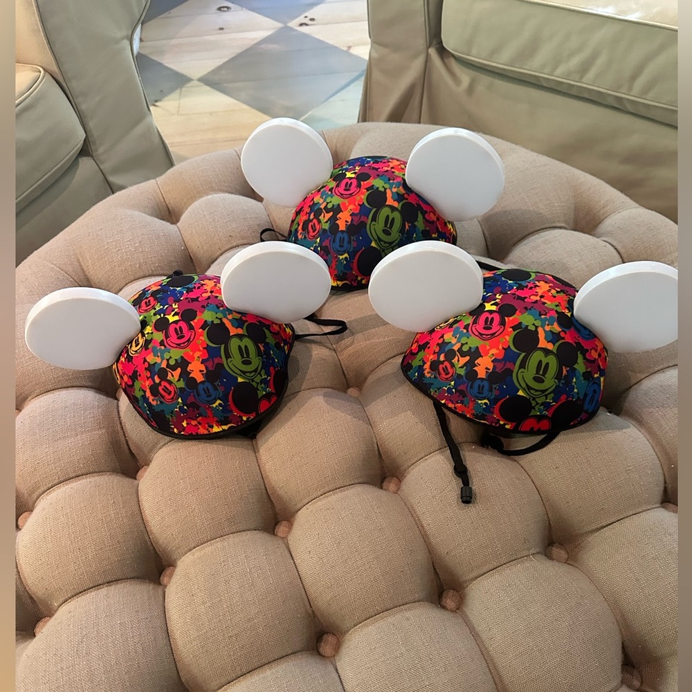 Disney Parks Mickey Mouse Ears - Glow with the Show light up ears.